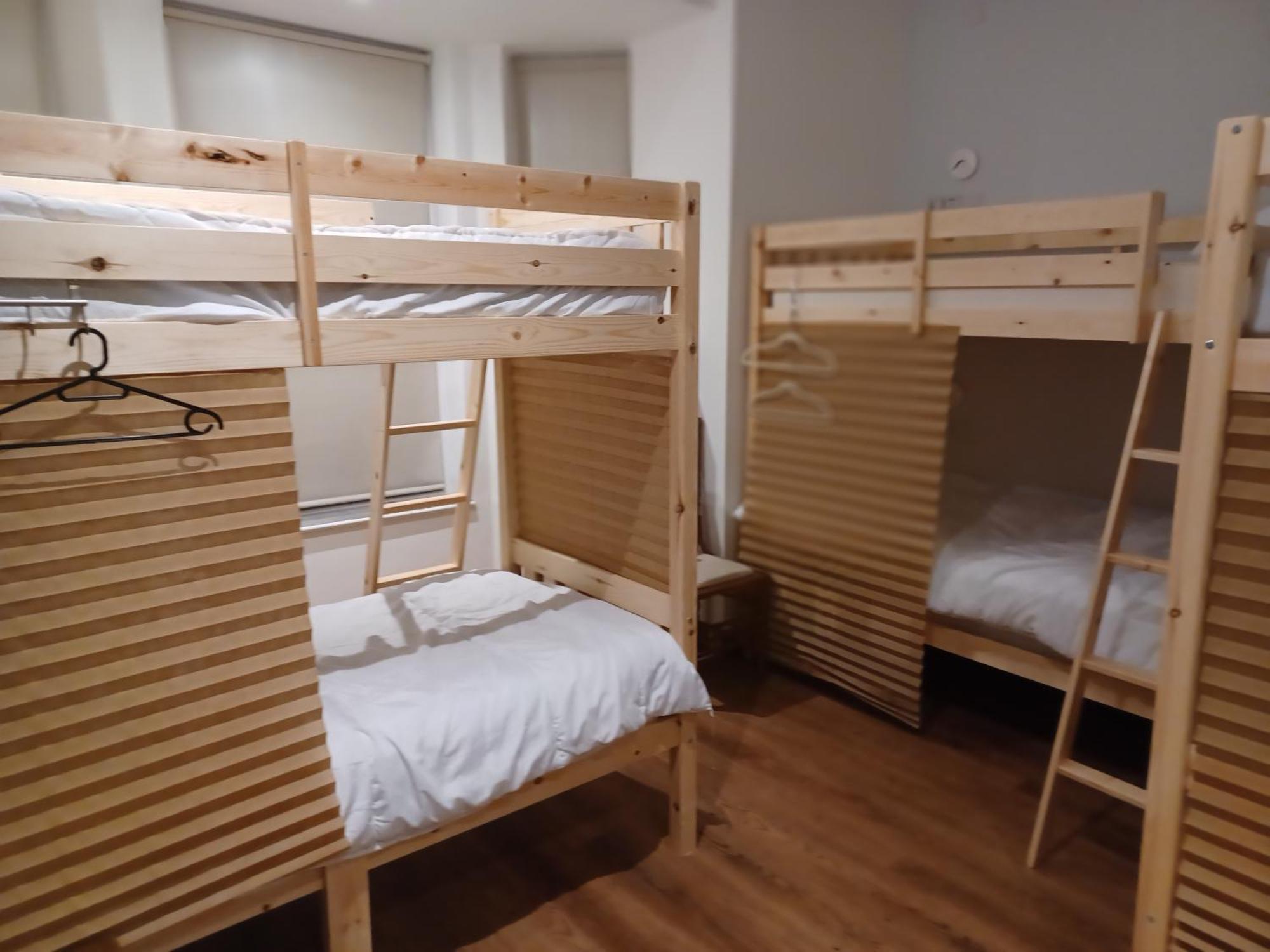 Voyage Hostel - Rooms With Shared Kitchen Дъглас Екстериор снимка